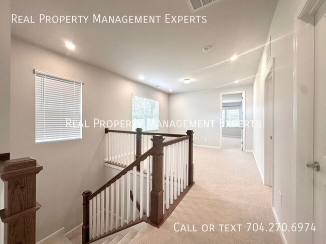 Building Photo - 112 Atterberry Aly