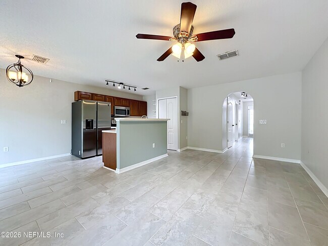 Building Photo - 8224 Halls Hammock Ct
