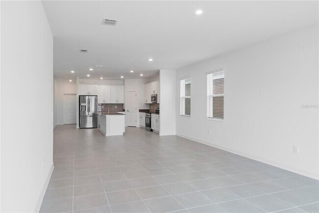 Building Photo - 1908 Blissful Dr