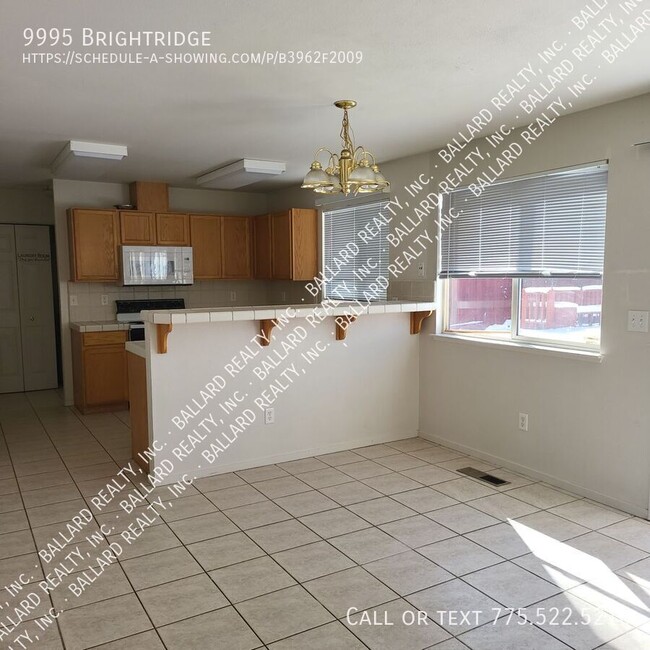 Building Photo - 9995 Brightridge-