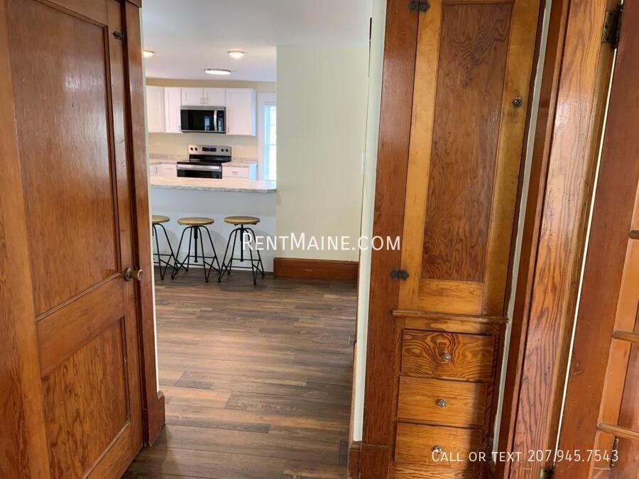 Building Photo - 54 Western Ave