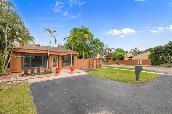Building Photo - 7441 NW 33rd St