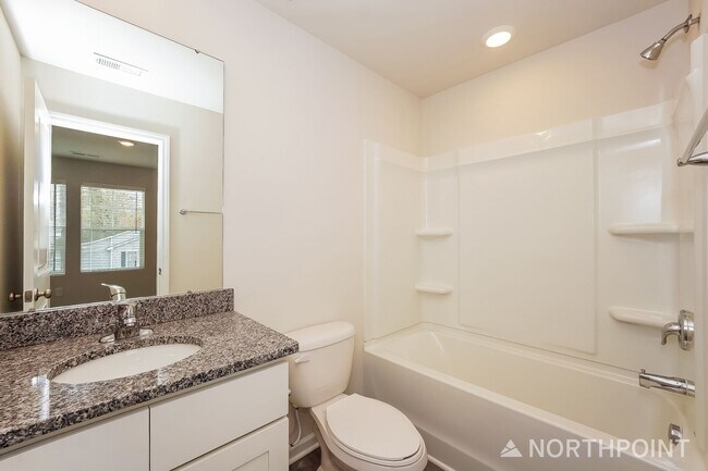 Building Photo - 3-Bedroom, 3.5 Bath Townhome for Rent in Mooresville, NC | Attached Garage & Modern Kitchen