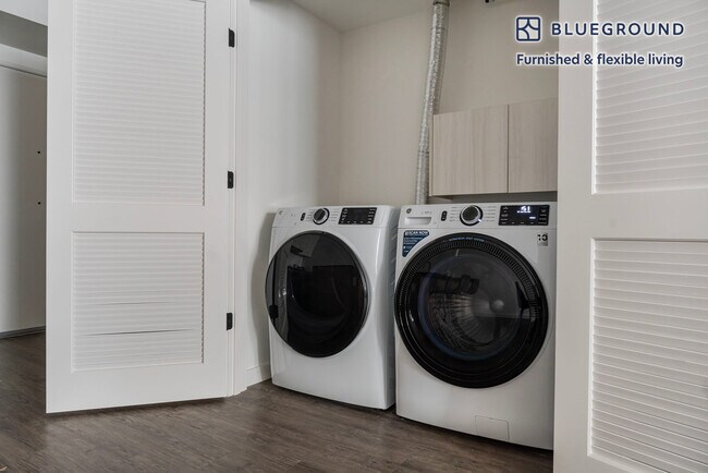 Building Photo - 1502 Fawcett Ave