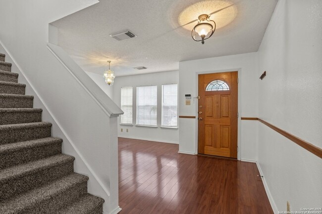 Building Photo - 10138 Sandbrook Hill
