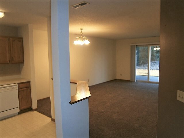 Building Photo - 1232 Spruce Ct