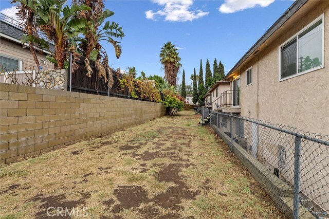 Building Photo - 8654 Orange Ave