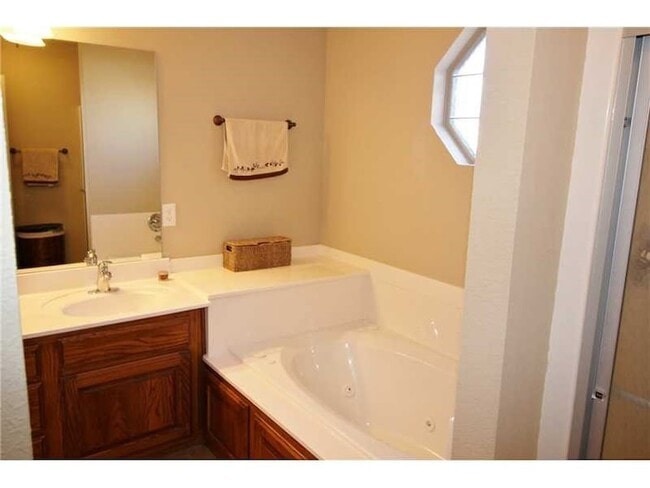 Building Photo - 436 Joy Carol Loop