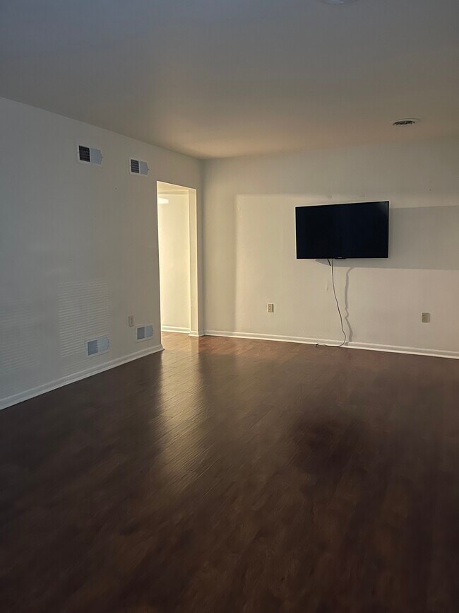 Living room - 134 E Chapel Ave