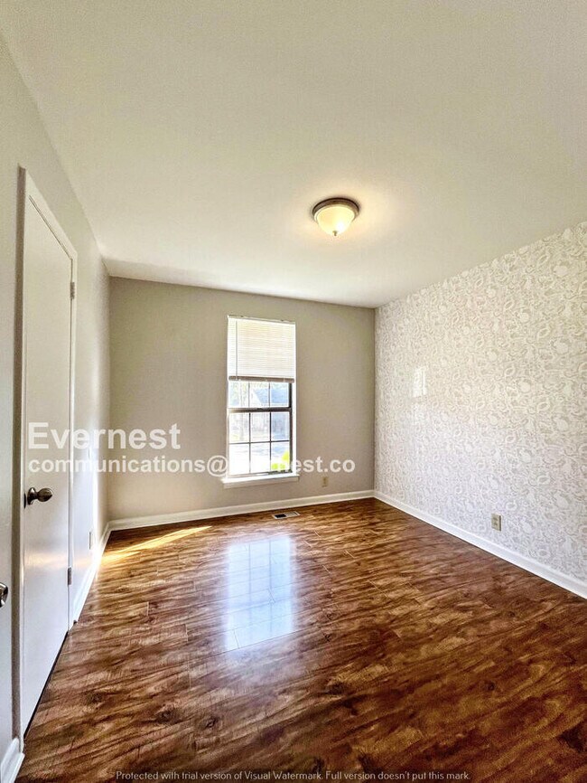 Building Photo - 209 Panamint Dr