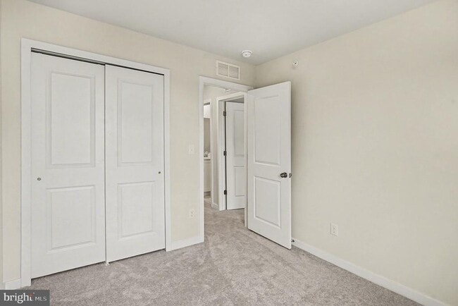 Building Photo - 1277 Fillmore St