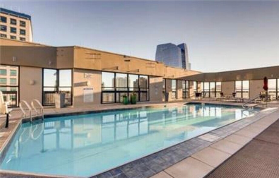 Building Photo - 1625 Larimer St