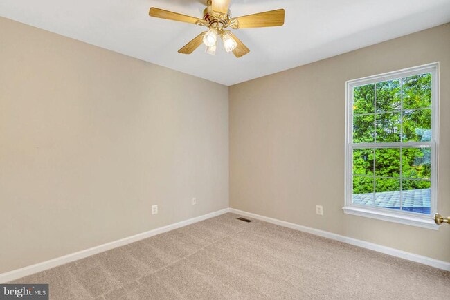Building Photo - 15540 Wigeon Way