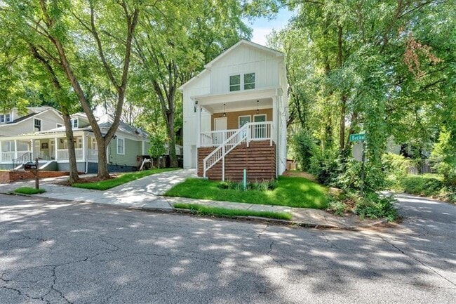 Primary Photo - 962 Beckwith St SW