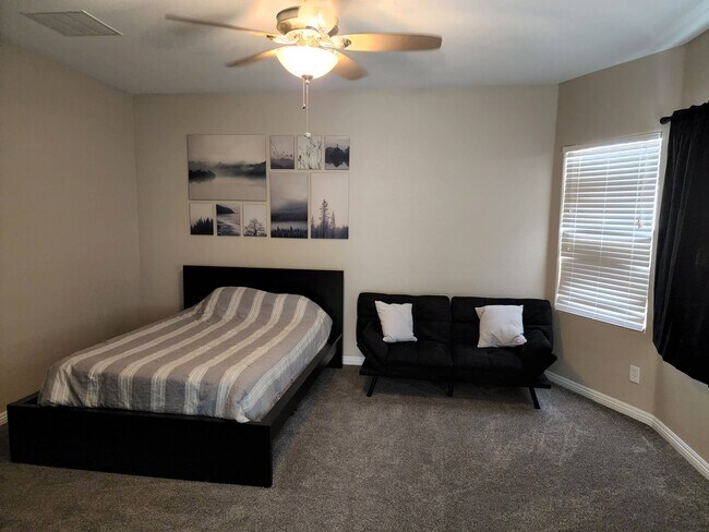 Building Photo - 3091 Tara Murphy Dr