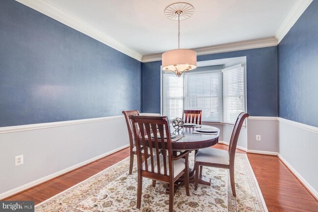 Building Photo - 10857 Hunter Gate Way