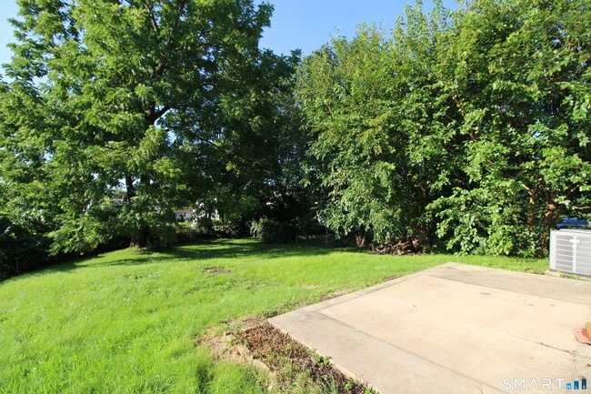 Building Photo - 125 Thorniley St