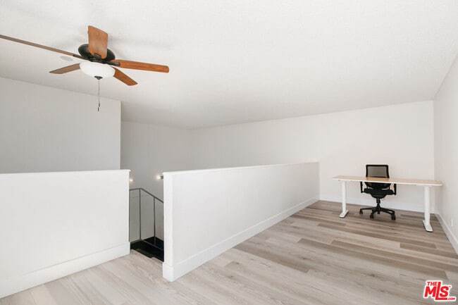 Building Photo - 1339 N Columbus Ave