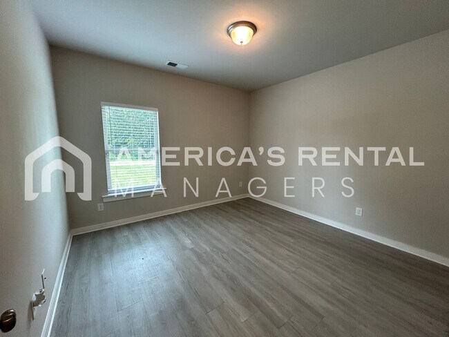 Building Photo - Home for Rent in Jasper, AL!