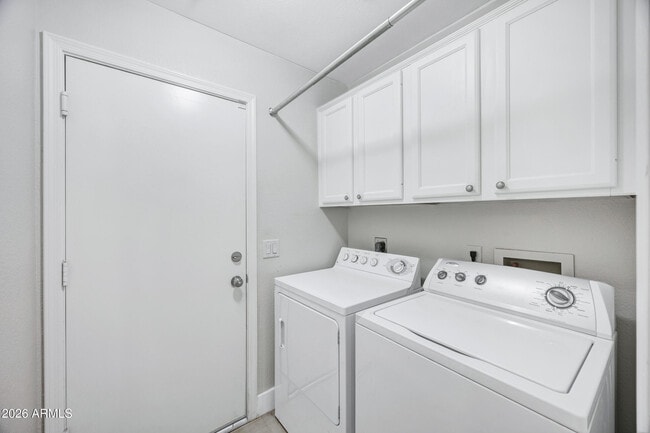 Building Photo - 13240 N 94th Pl