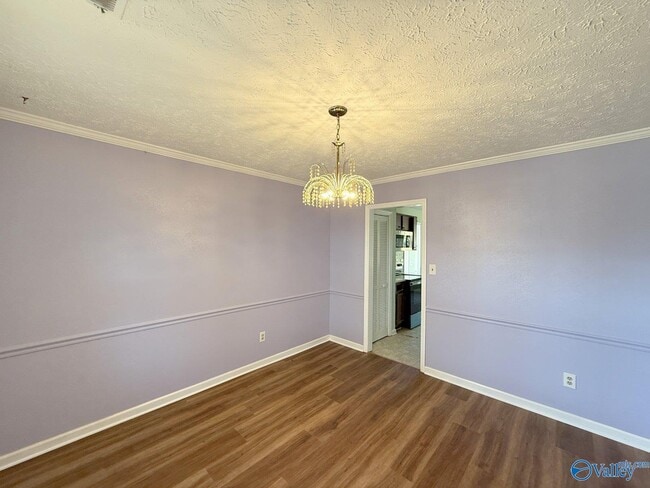 Building Photo - 158 Lewis Ln