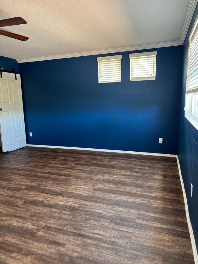 Building Photo - For Rent in West Murrieta – Spacious 5BR Home