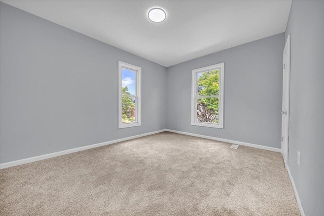 Building Photo - 408 Mt Vernon St