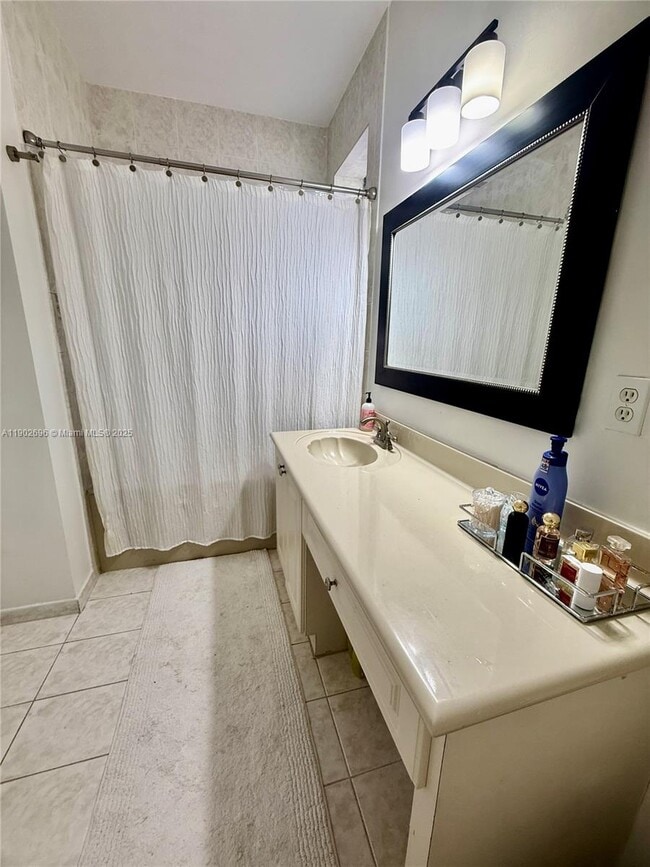 Building Photo - 8544 NW 140th Terrace