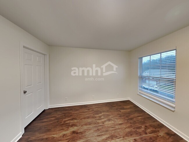 Building Photo - 154 Trail Ridge Dr