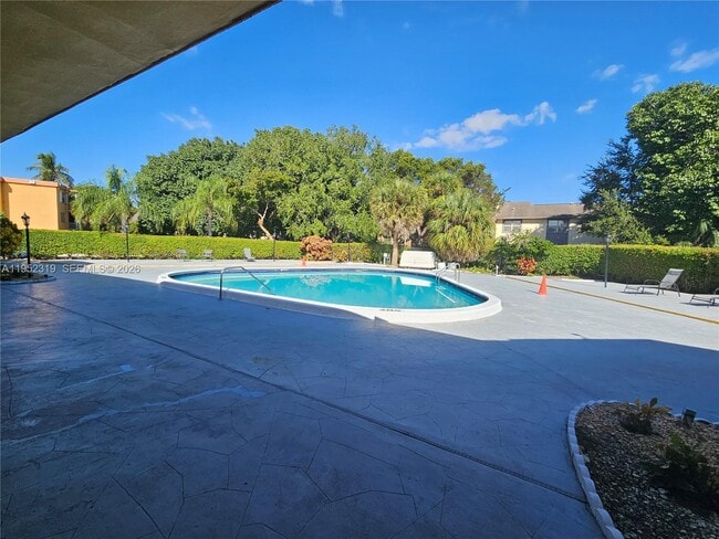 Building Photo - 4384 NW 9th Ave