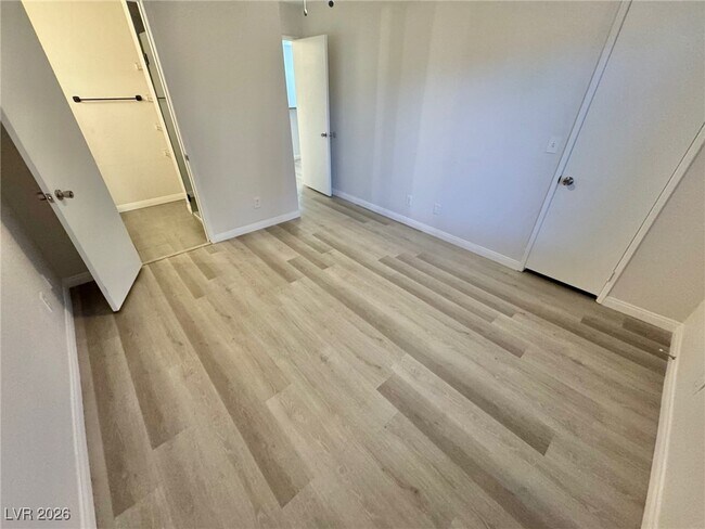 Building Photo - 2200 S Fort Apache Rd