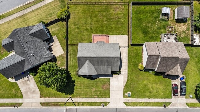 Building Photo - 1109 Bristolmoor Dr