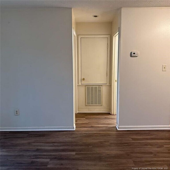 Building Photo - 6408 Starbrook Dr