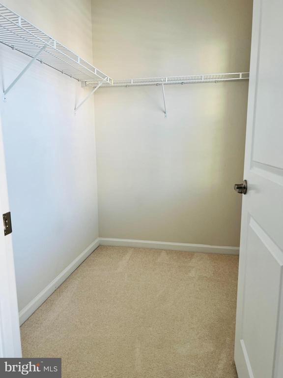 Building Photo - 6508 Walcott Ln