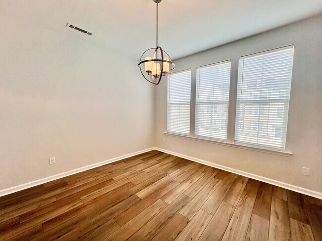 Building Photo - Stunning 4BD, 3.5BA Knightdale Townhome with a 2-Car Garage in an HOA Community