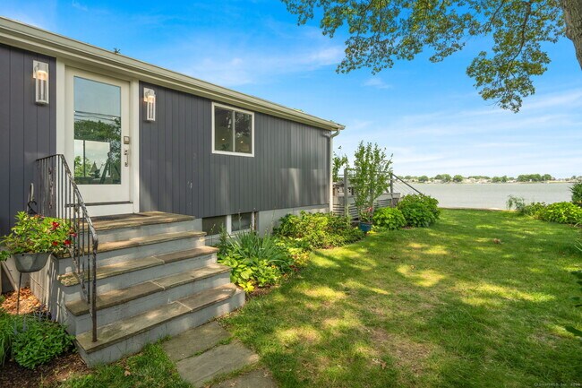 Building Photo - 22 Baxter Dr