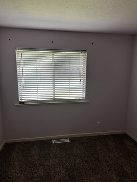 Primary Photo - 17705 Spur Ct