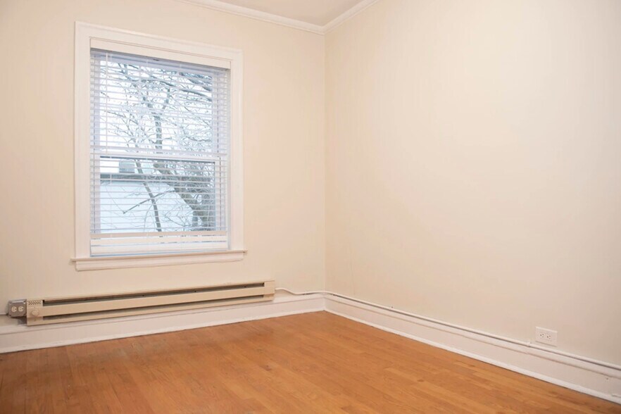 Building Photo - 2151 N Fremont St