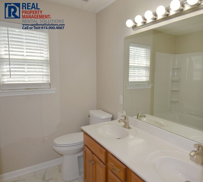 Building Photo - 2817 Painted Pony Dr