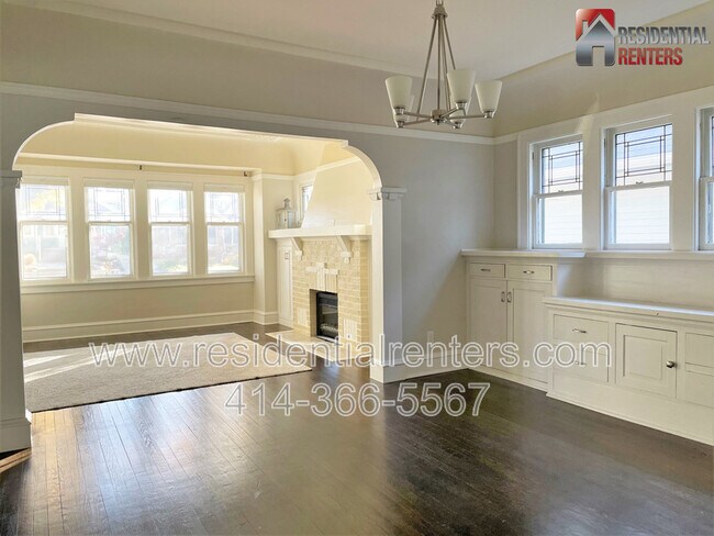 Building Photo - 2369 N 61st St