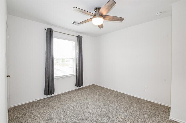 Building Photo - 12324 Carib Crossing Ln