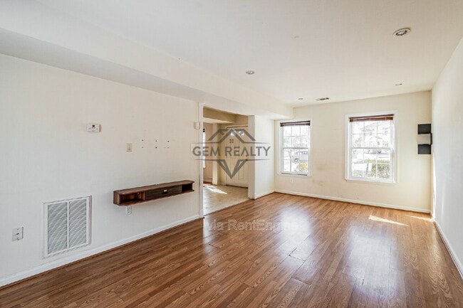 Building Photo - 13561 Princedale Dr