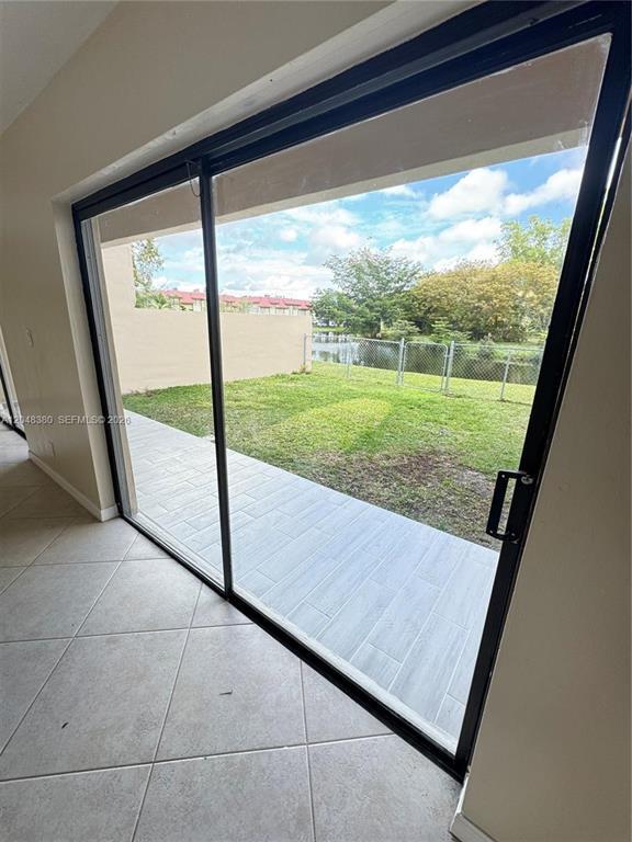 Building Photo - 3167 Coral Springs Dr