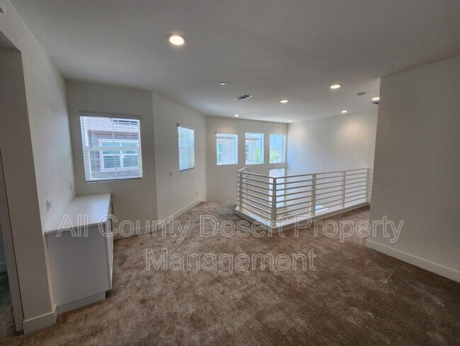 Building Photo - 43193 Passagio Lago Way