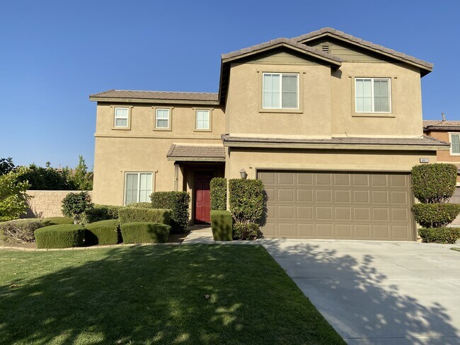 Building Photo - 5611 Artesano Ct