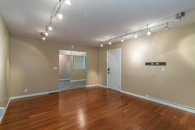 Building Photo - 14965 Dark Star Ct