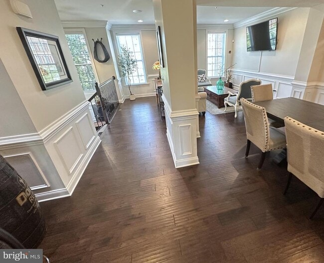 Building Photo - 4512 Grazing Way