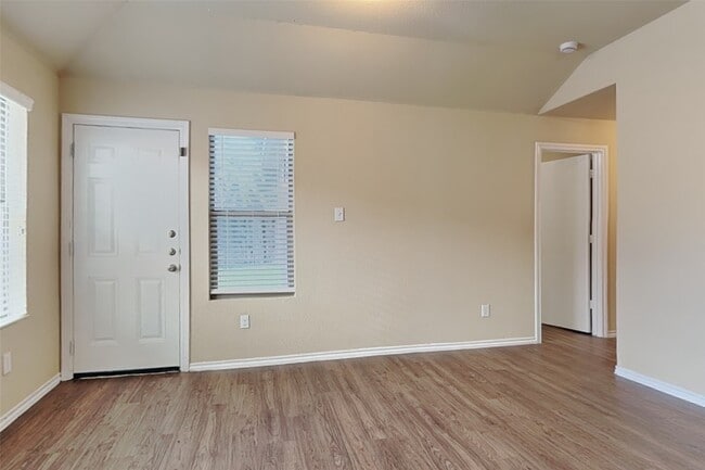 Building Photo - 2822 Wisner Cir