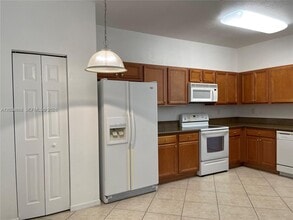 Building Photo - 4304 SW 131st Ln