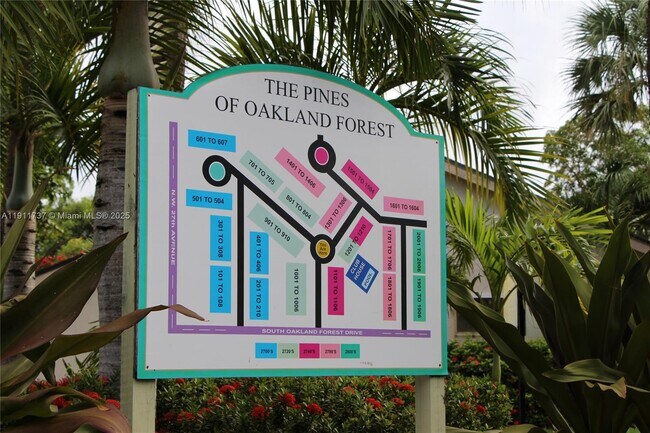 Building Photo - 2720 S Oakland Forest Dr